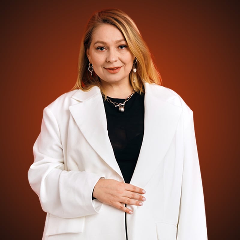 Лена Корнеева